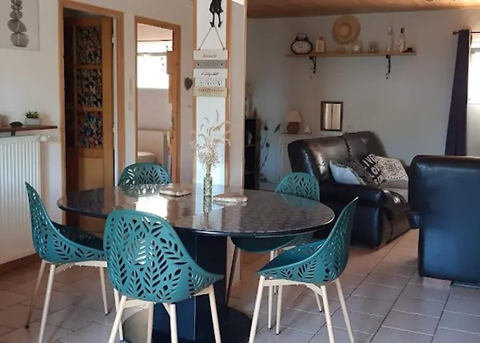 Appartement Climatise T3 Piscine Et Parking